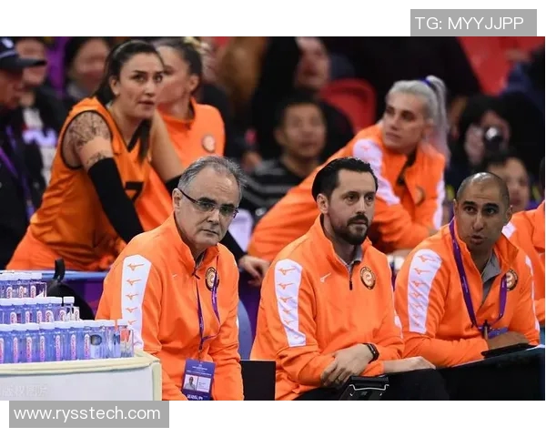 广州排球队心理素质变革引发热议欧冠足球赛场的启示与反思